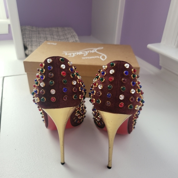 CHRISTIAN  LOUBOUTIN FOLLIES CABO SUEDE PUMP (BURGUNDY ) - Picture 8 of 8